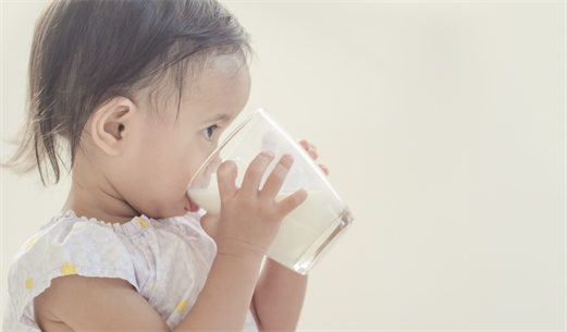 缺钙会严重影响宝宝身高发育，有这6种情况就是要补钙了！