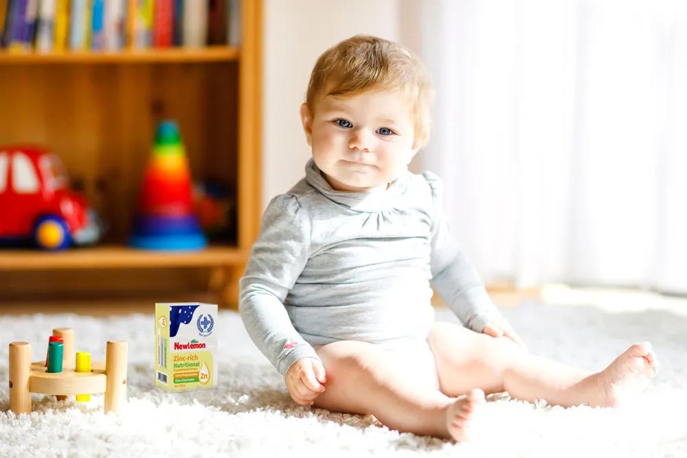 纽乐曼富锌，营养全面，补锌更安全，用＂锌＂呵护宝宝成长